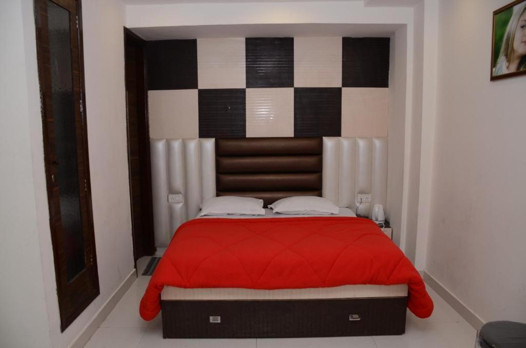 Hotel Robin Inn Amritsar Buitenkant foto