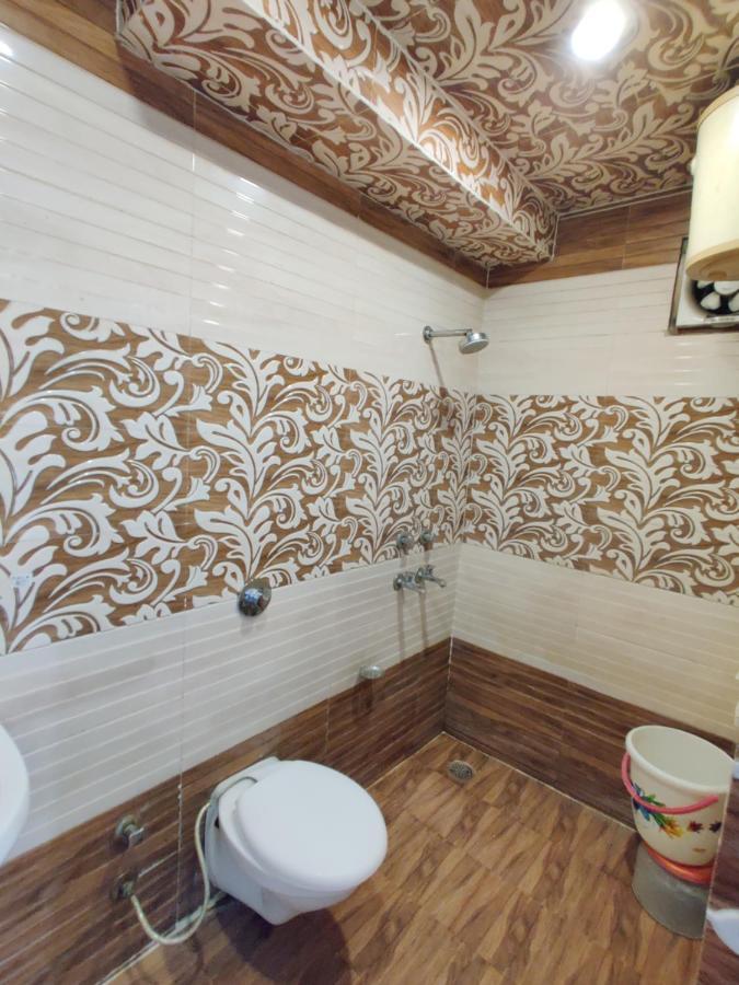 Hotel Robin Inn Amritsar Buitenkant foto