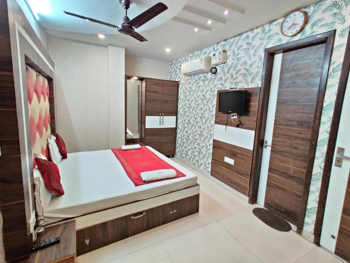 Hotel Robin Inn Amritsar Buitenkant foto