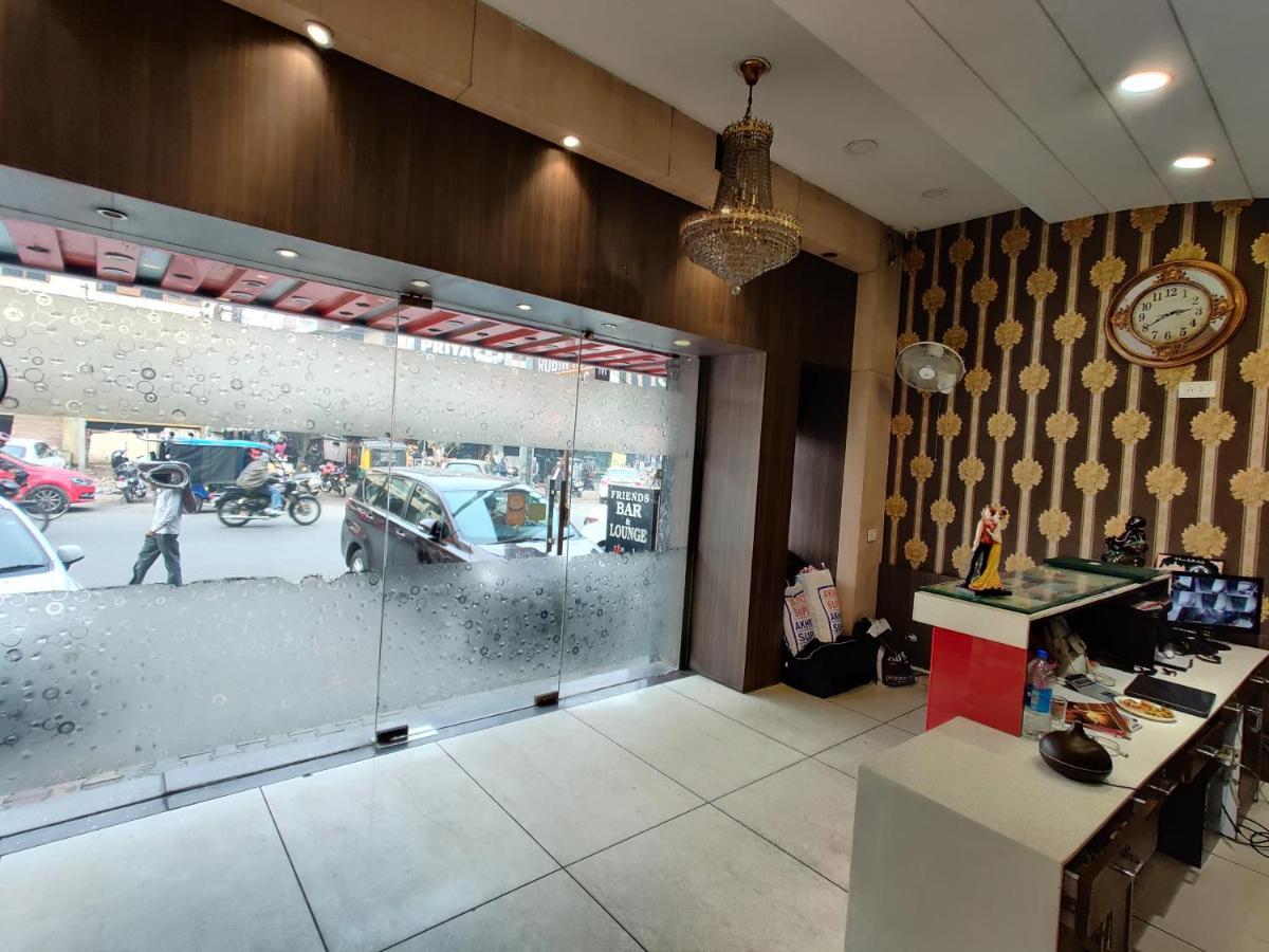 Hotel Robin Inn Amritsar Buitenkant foto